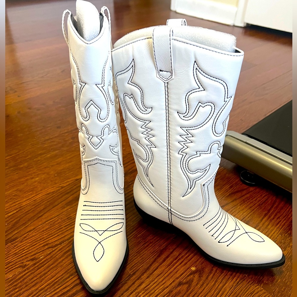 Cowboy Boots NWT